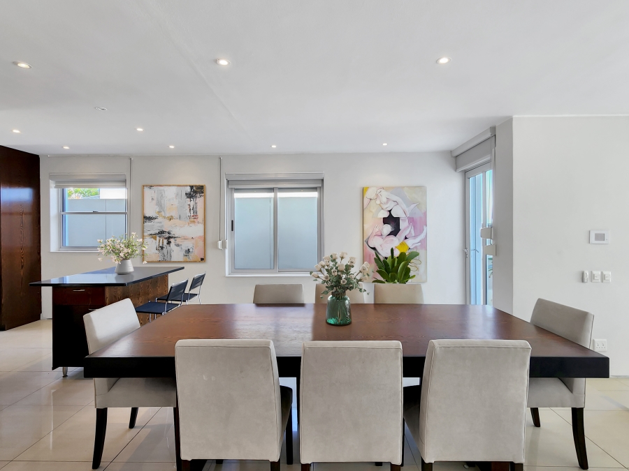 3 Bedroom Property for Sale in Bakoven Western Cape